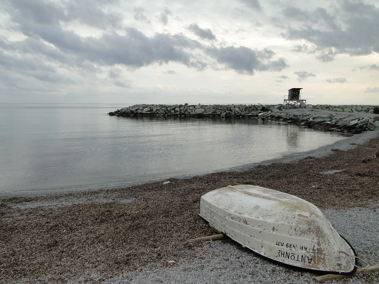 beach pieria boat free photo