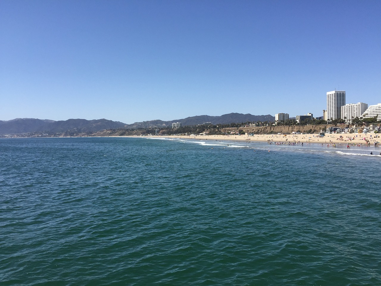 beach ocean scenic free photo