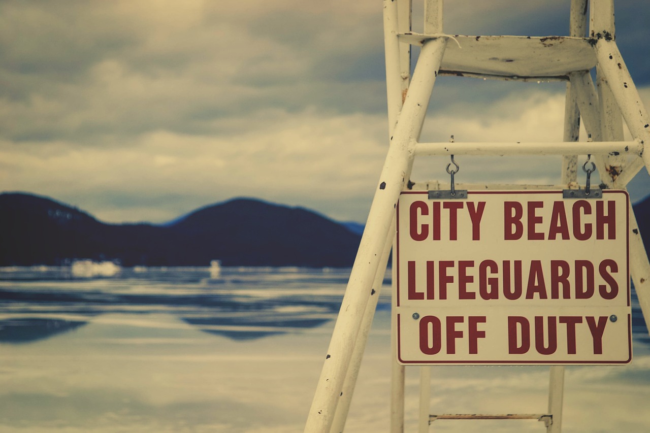 beach lifeguard sign free photo