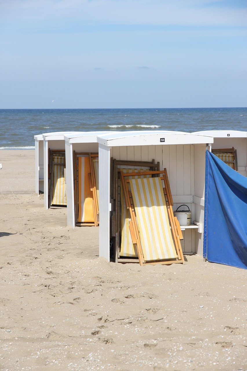 beach sea beach houses free photo