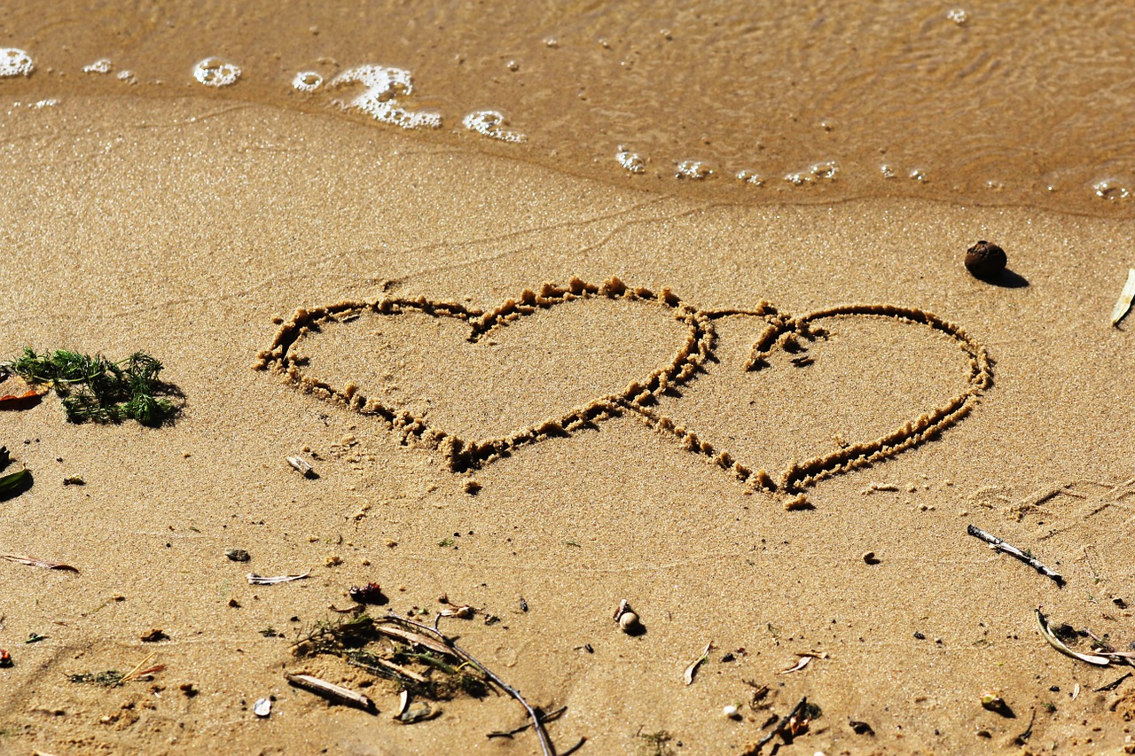 beach hearts sand free photo