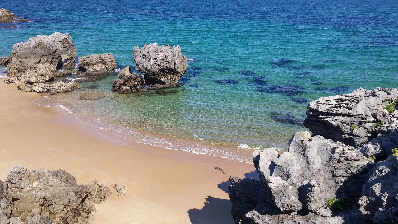 beach sea cantabrico free photo