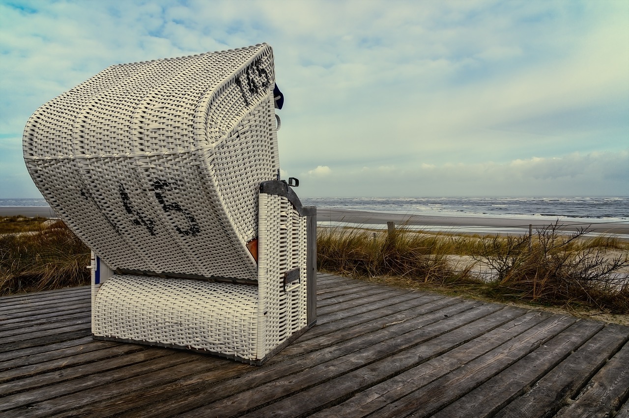 beach chair  sea  beach free photo