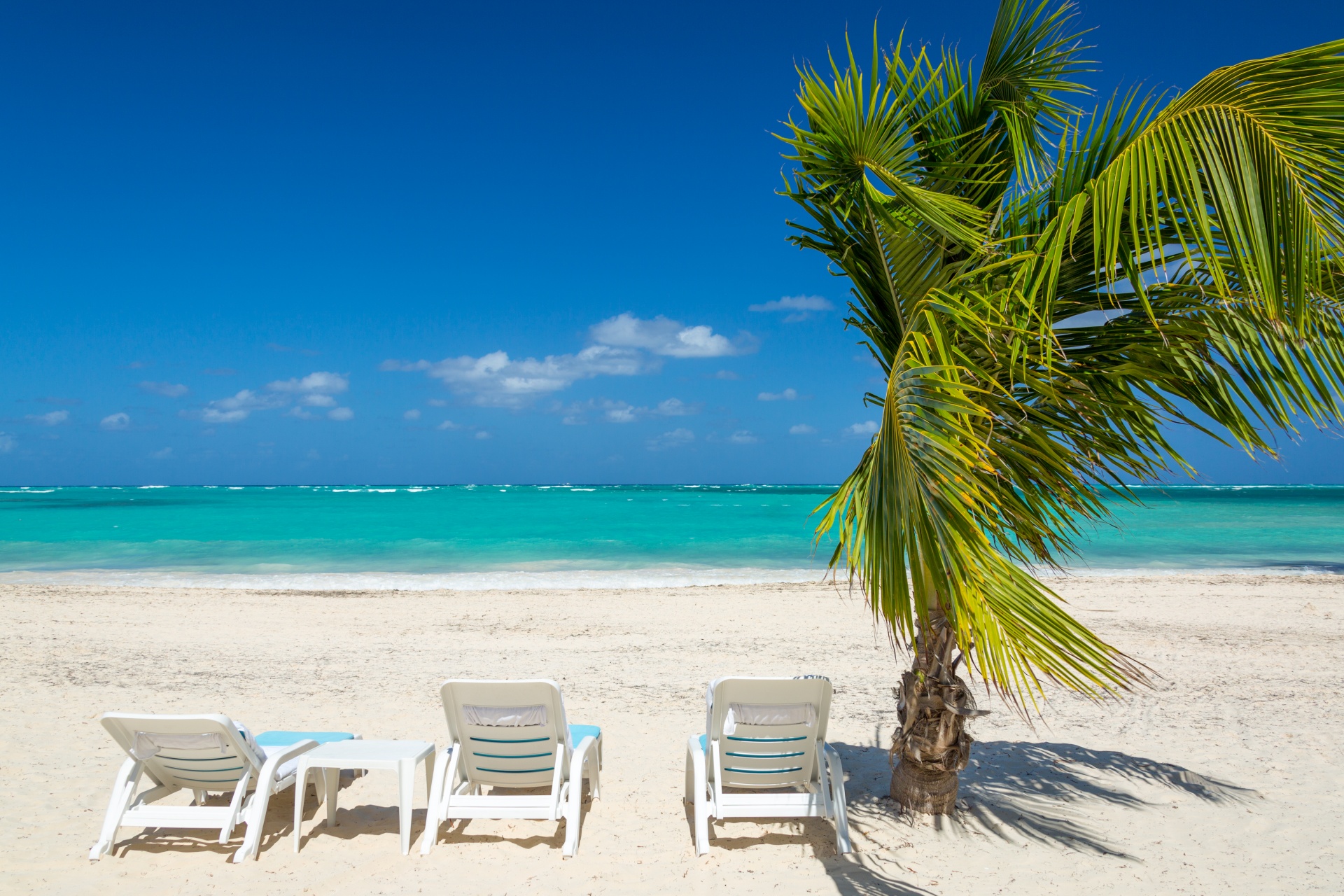 Beach blues. Seaside Seat. Exotic Holidays.