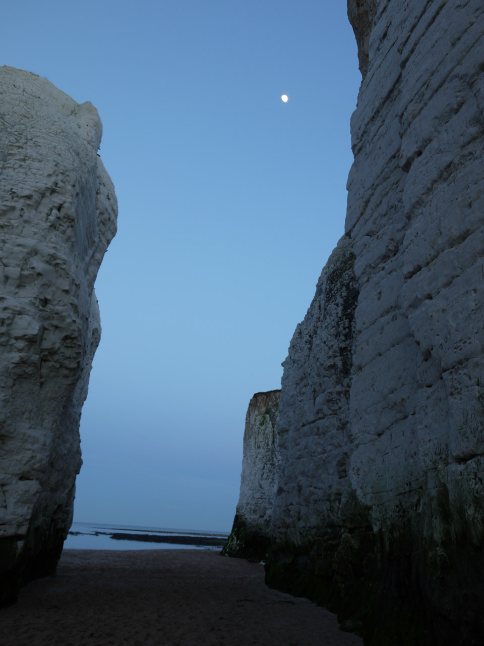 chalky cliffs night free photo