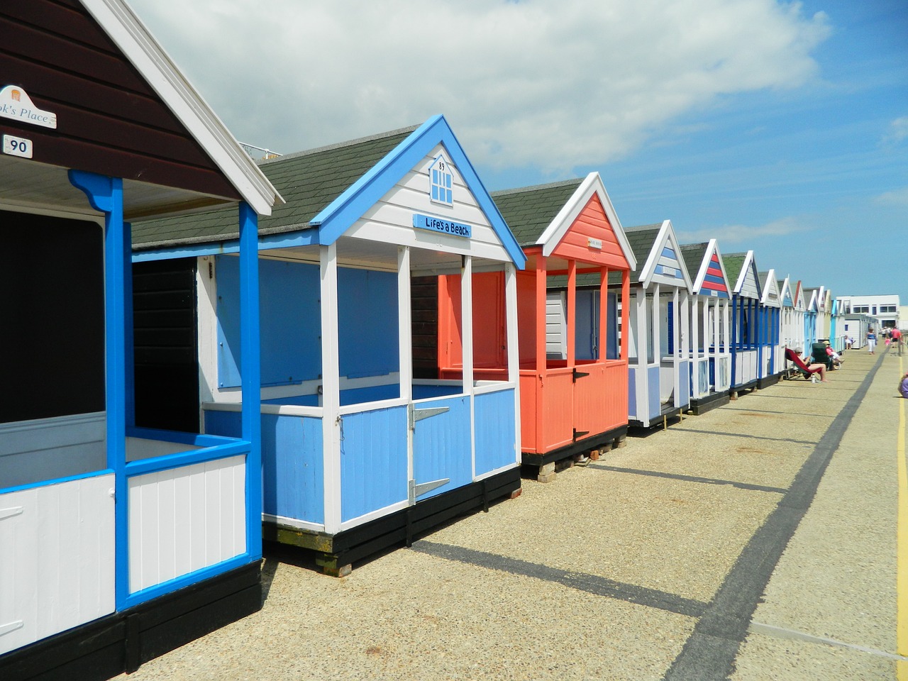 beach hut southwold suffolk free photo