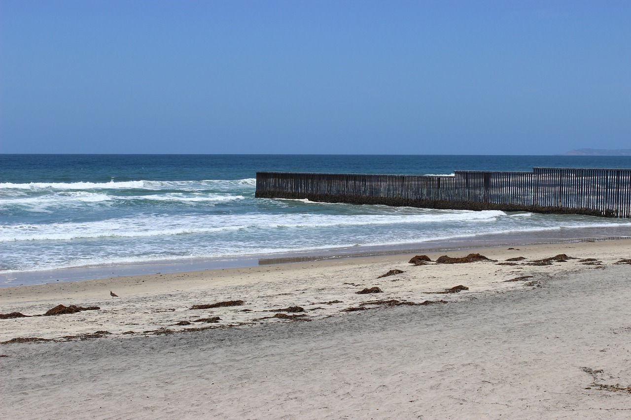 beach tijuana border free photo