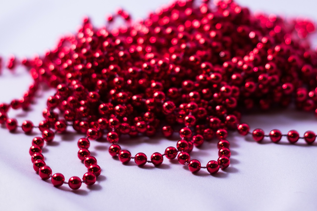 beads red necklace free photo