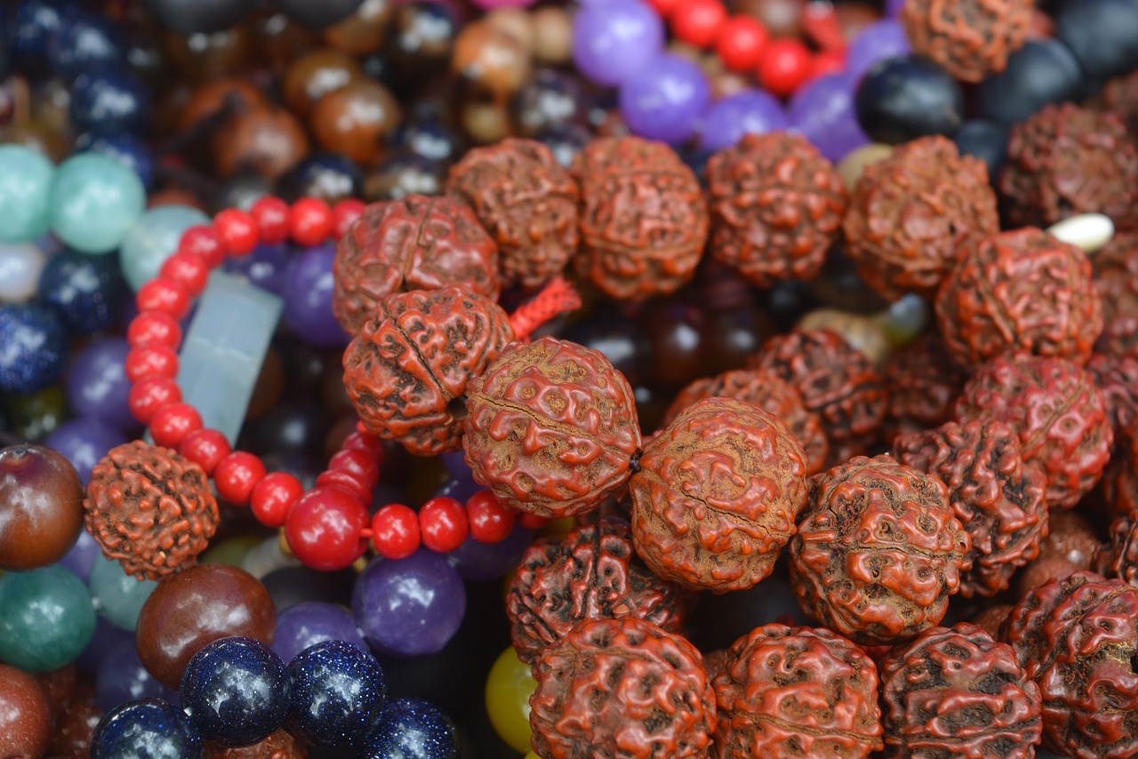 beads pendant desktop free photo