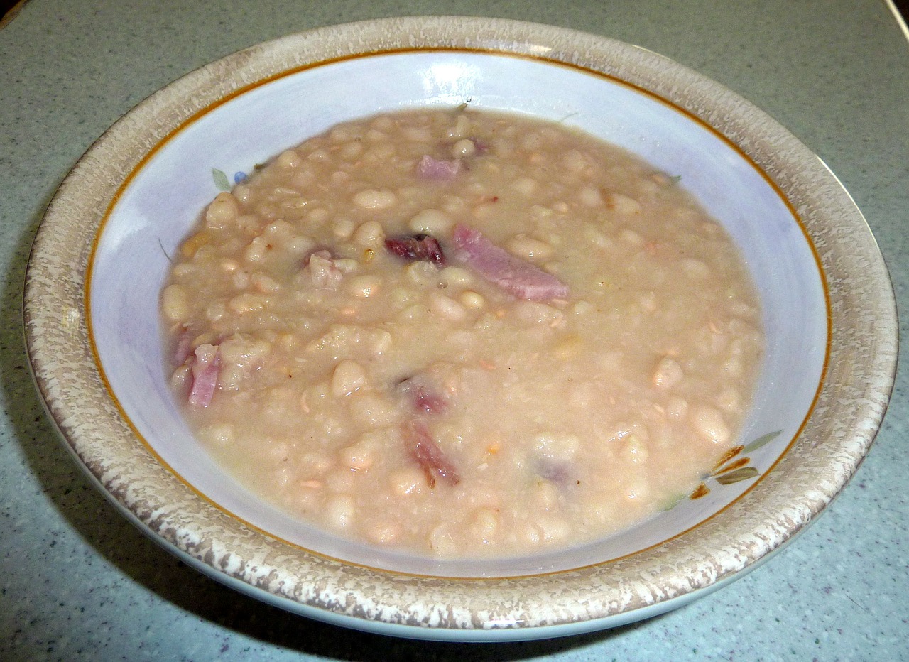 bean soup bowl food free photo