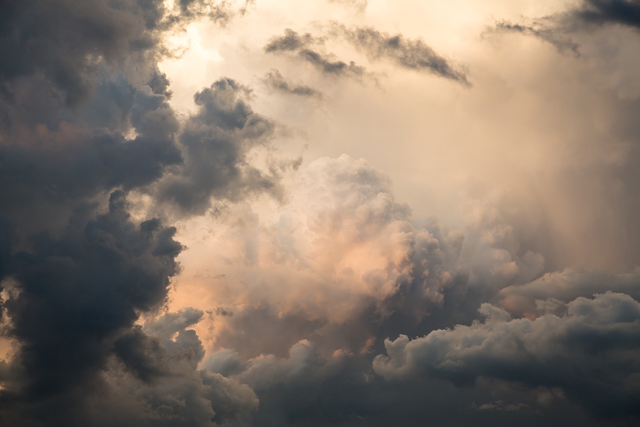 beautiful clouds cirrus free photo