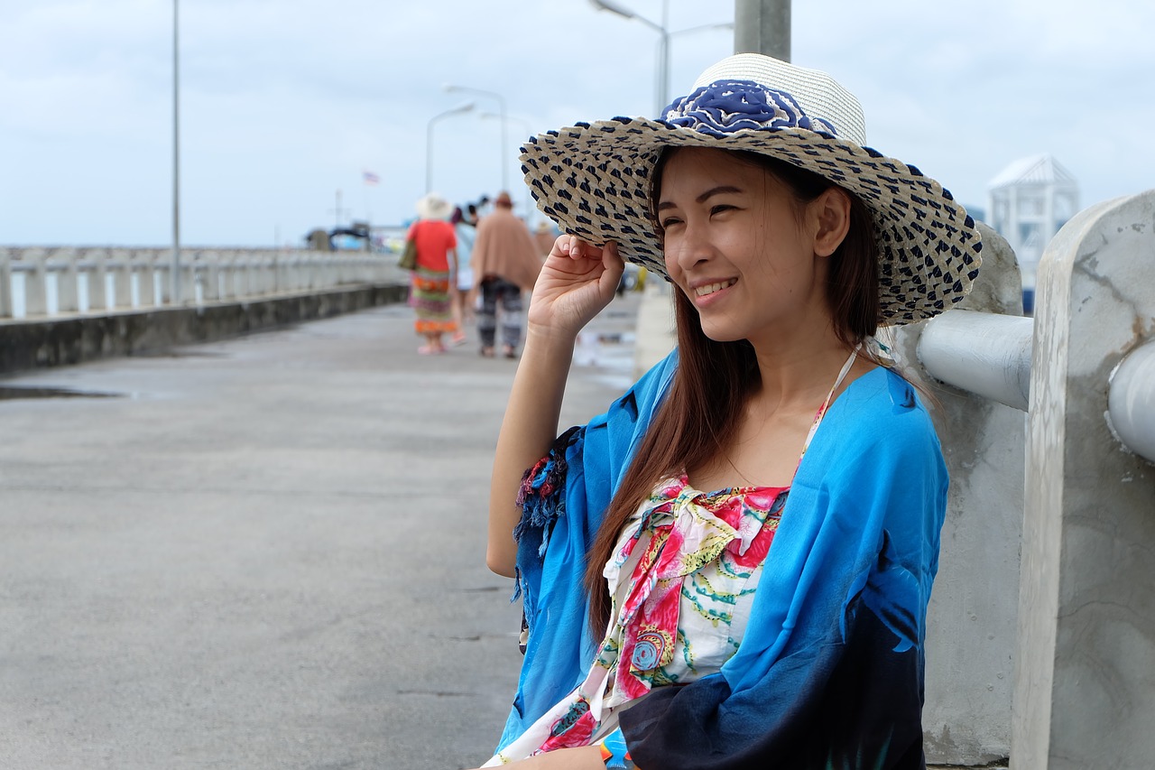 beauty center nakhon lampang mornings ban phe pier free photo