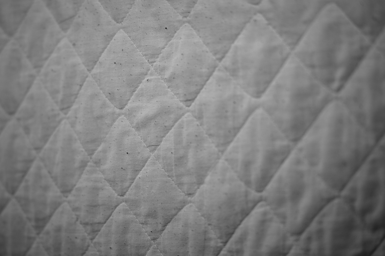 bedspread backing checkered free photo
