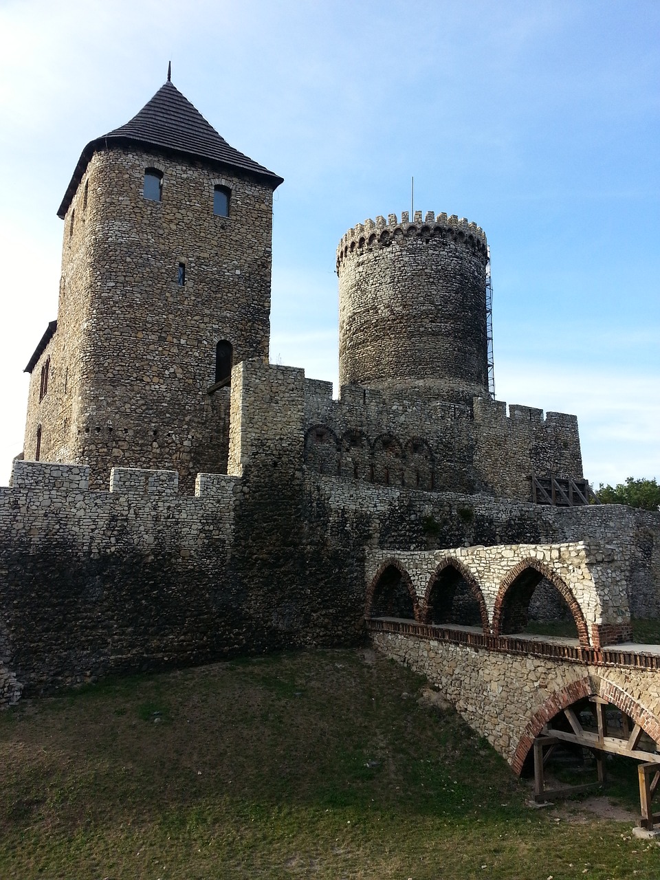 bedzin castle silesia free photo