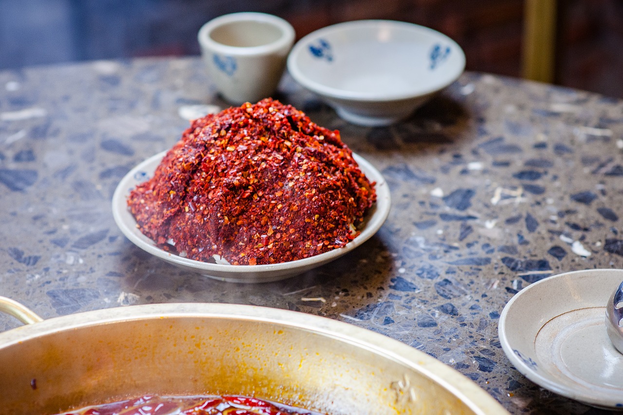 beef chafing dish bowl free photo