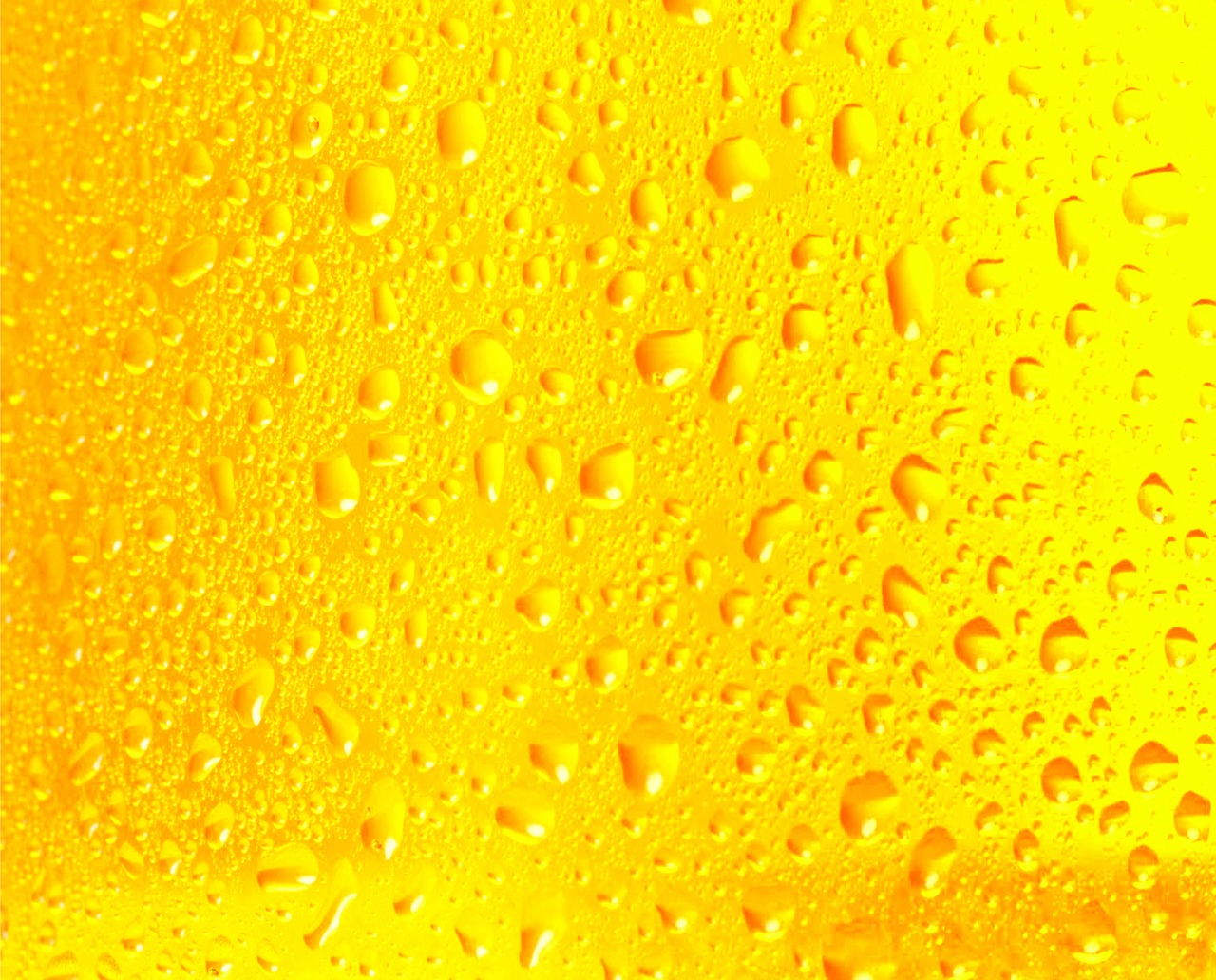 beer lemonade drops free photo