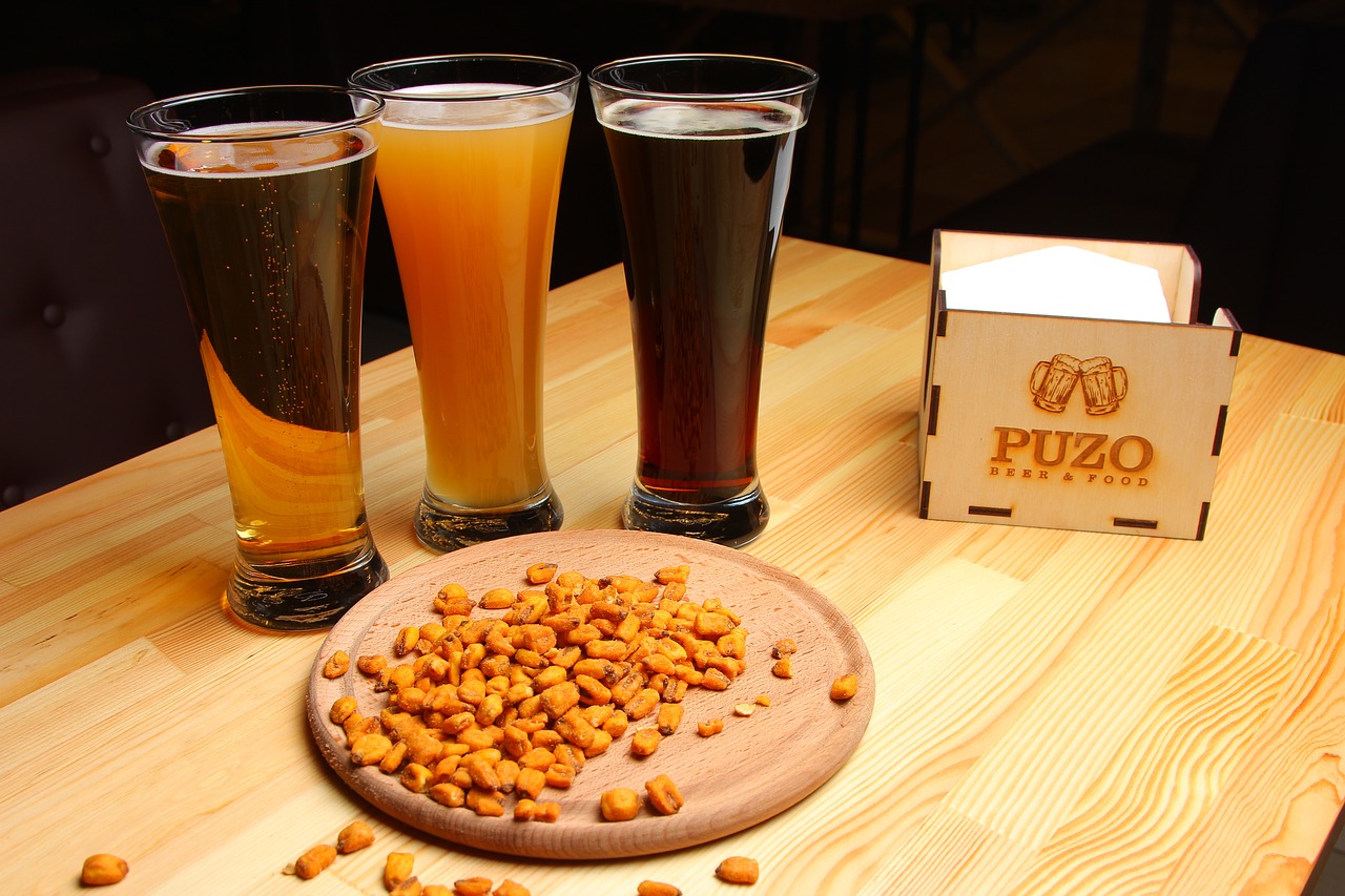 beer  snacks  pivas free photo