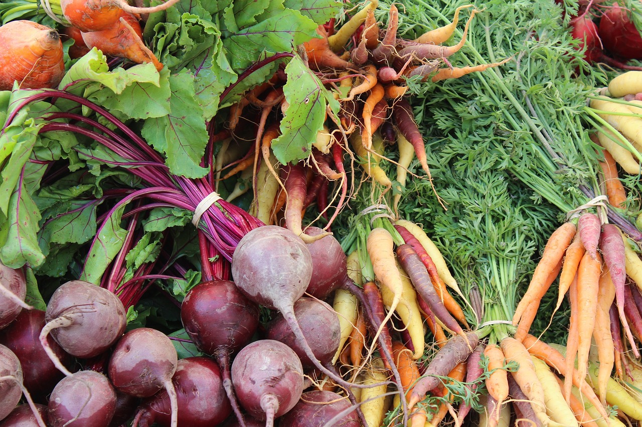 beets carrots farmers market free photo