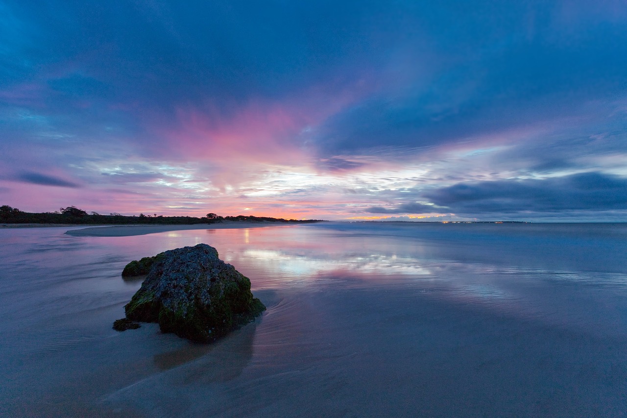 before sunrise sandy reflection free photo