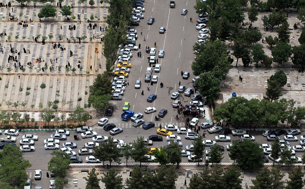 behesht e reza cemetery mashhad borat day free photo