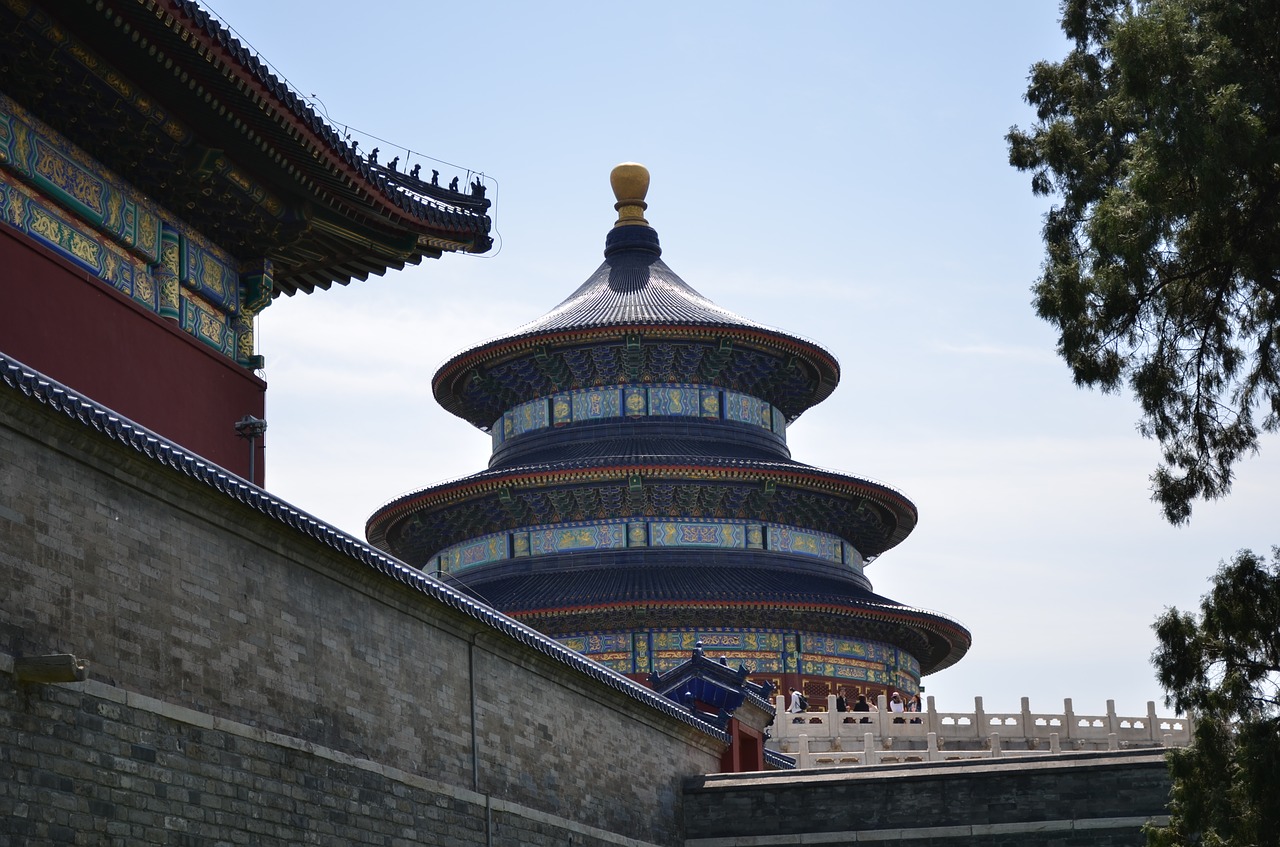 beijing  the temple of heaven  building free photo