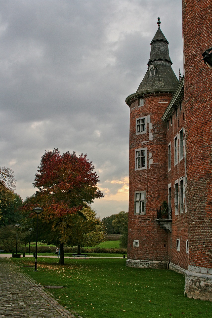 belgium hainaut castle free photo