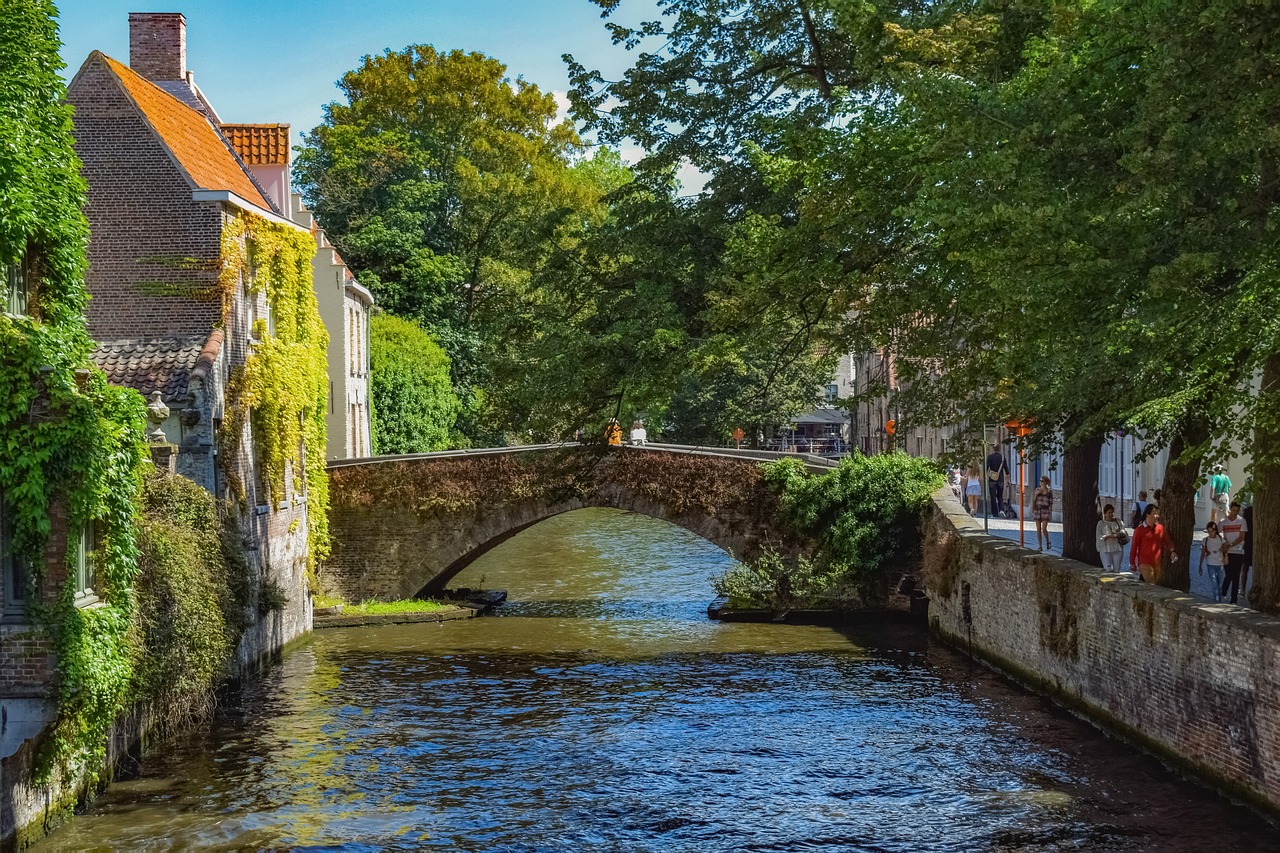 belgium  brugge  canal free photo