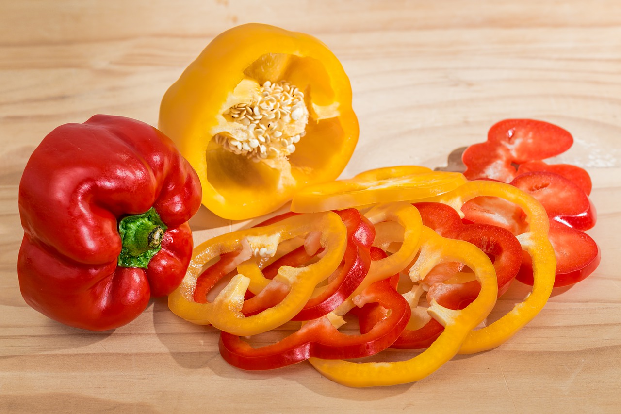 bell pepper sweet pepper capsicum free photo