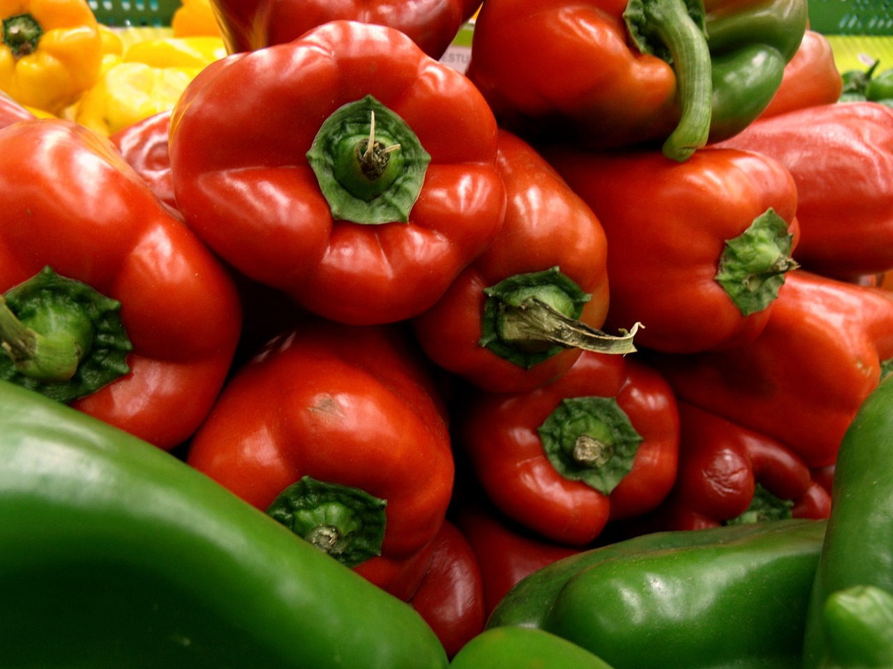 bell peppers red vegetables free photo