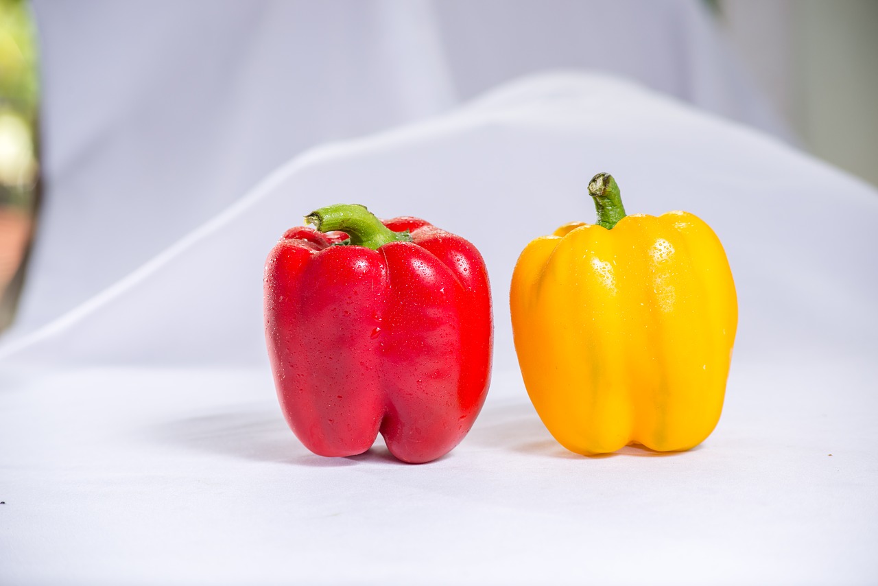 bell peppers food vietnam free photo