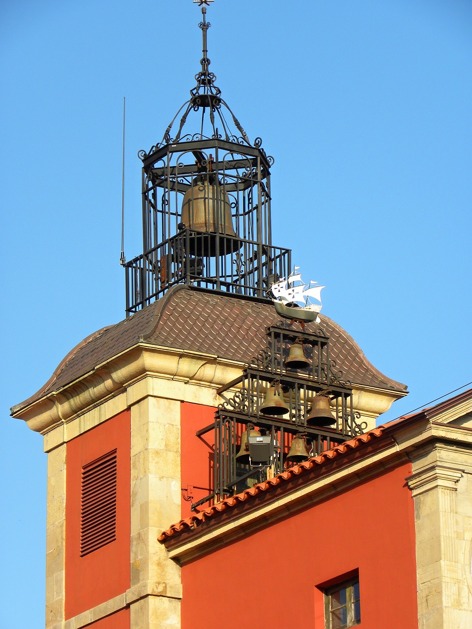 bell tower city hall campaign free photo