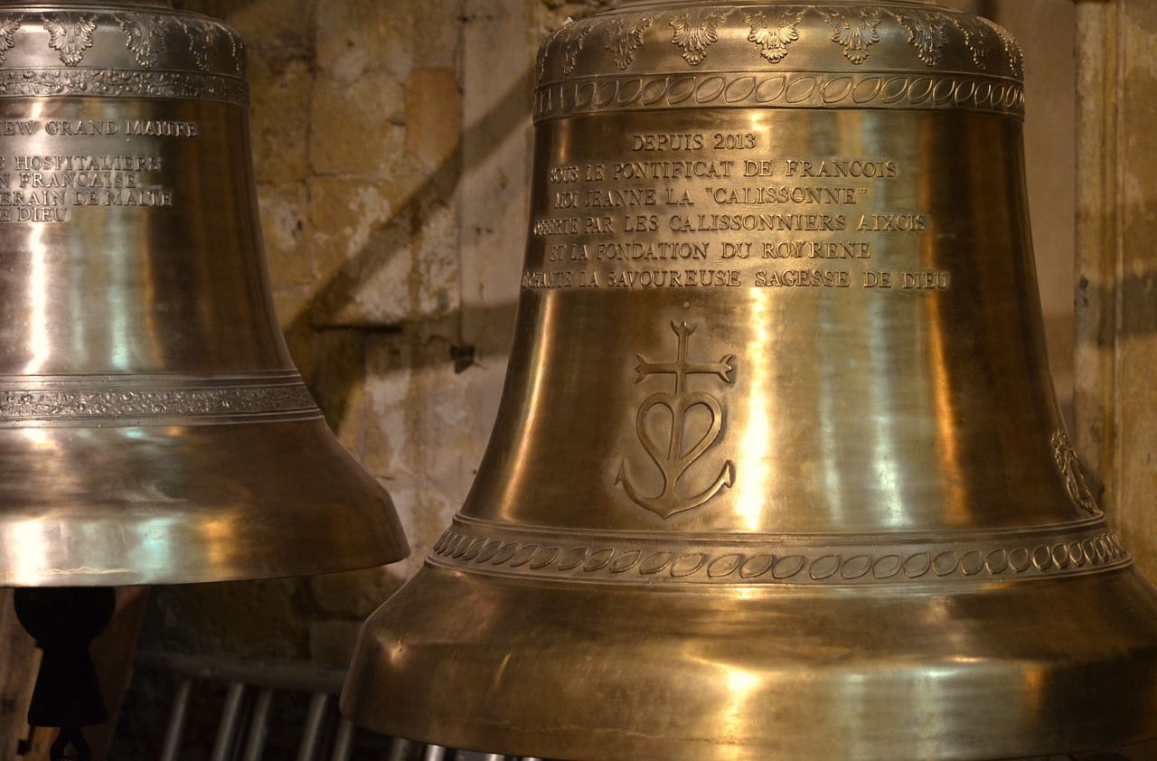 bells cathedral france free photo