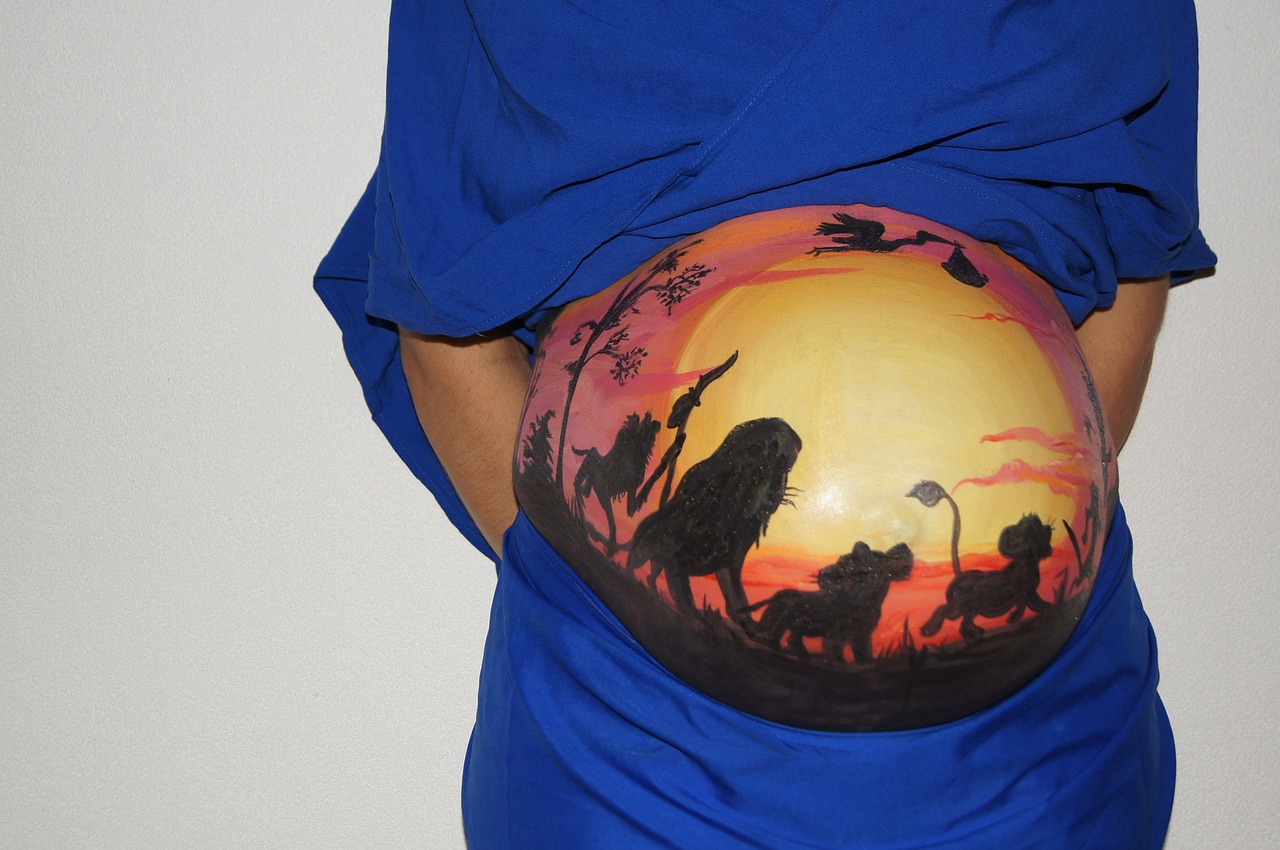 belly painting lion king pregnant free photo