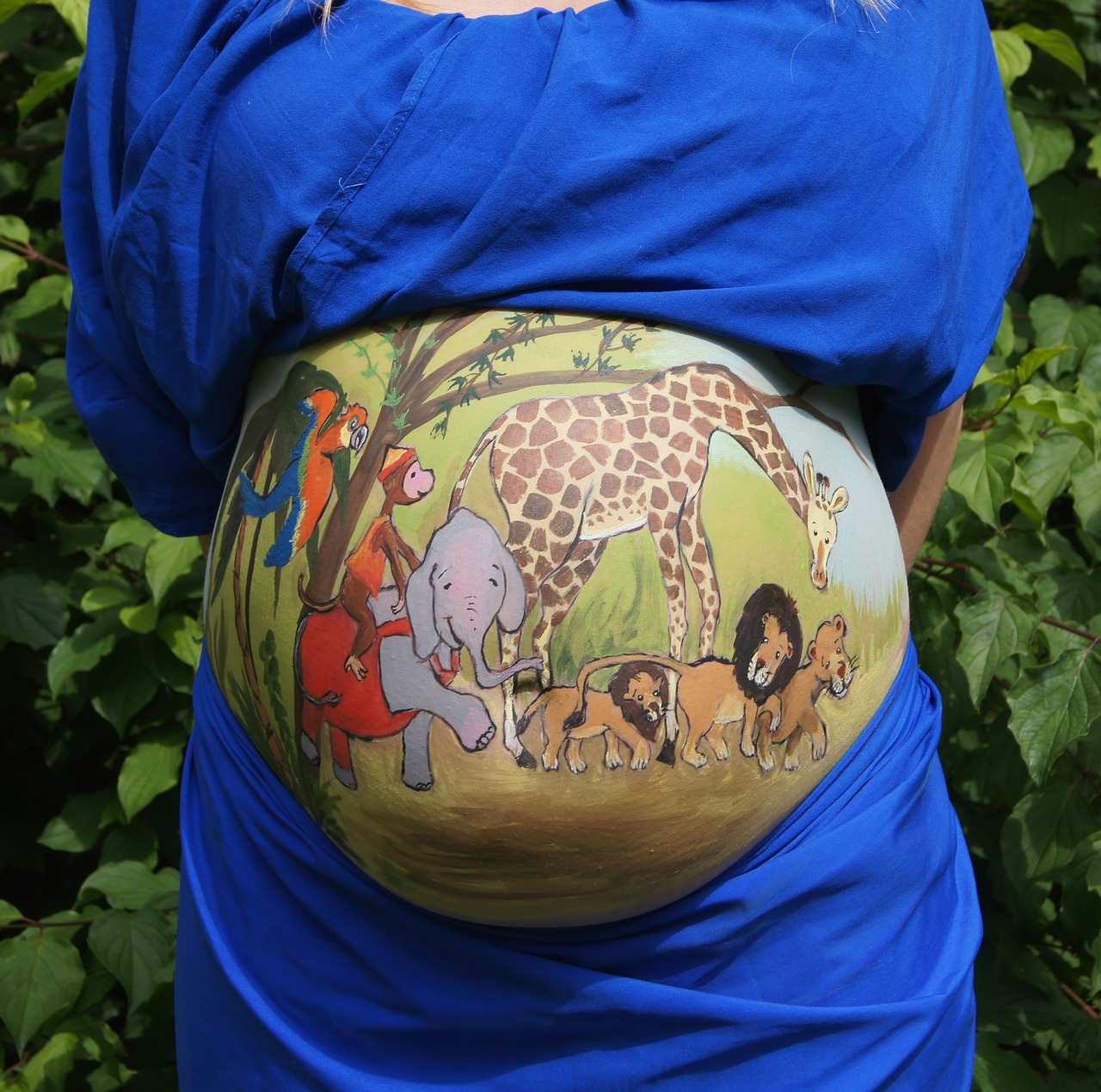 belly painting bellypaint jungle free photo