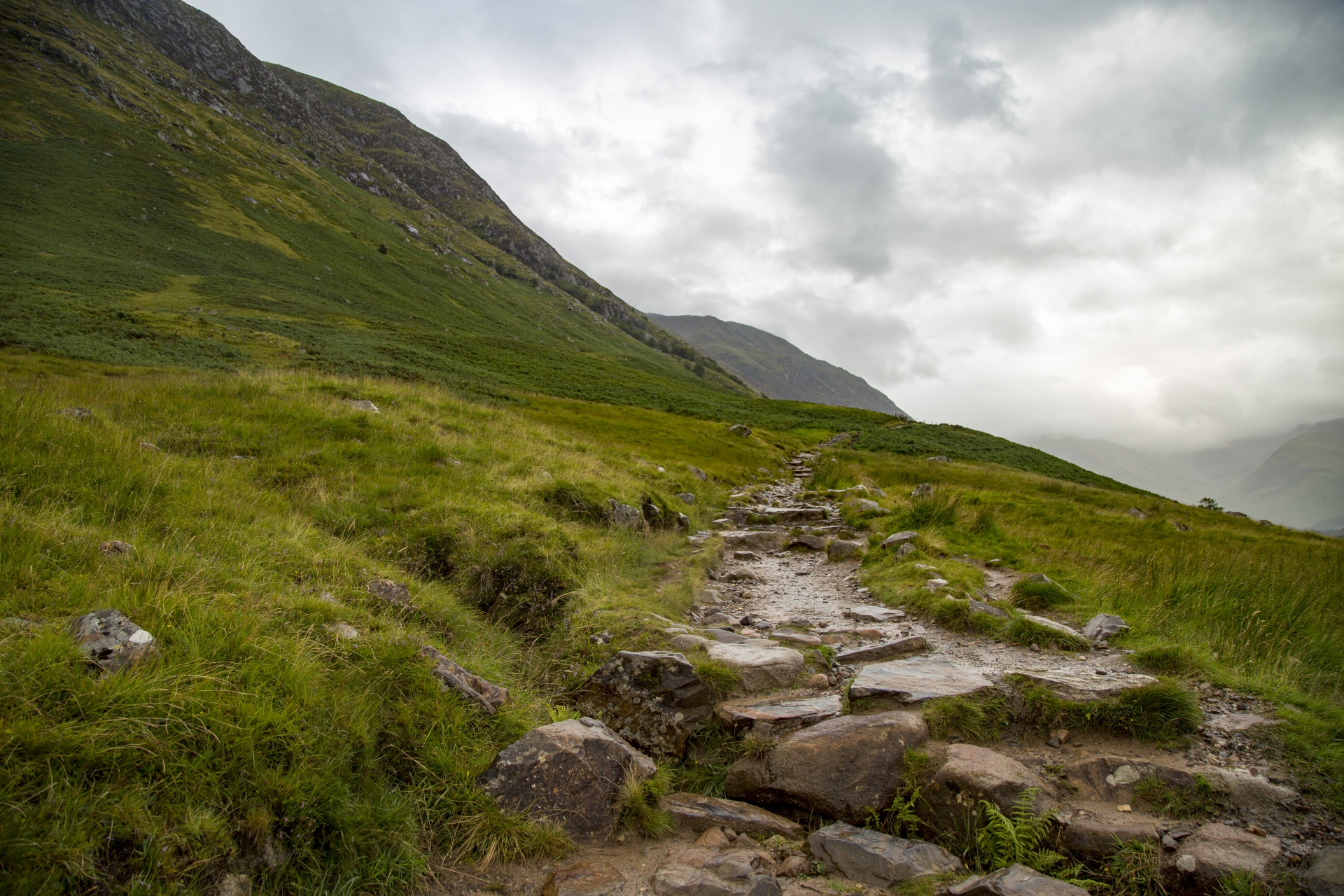 ben scotland fog free photo