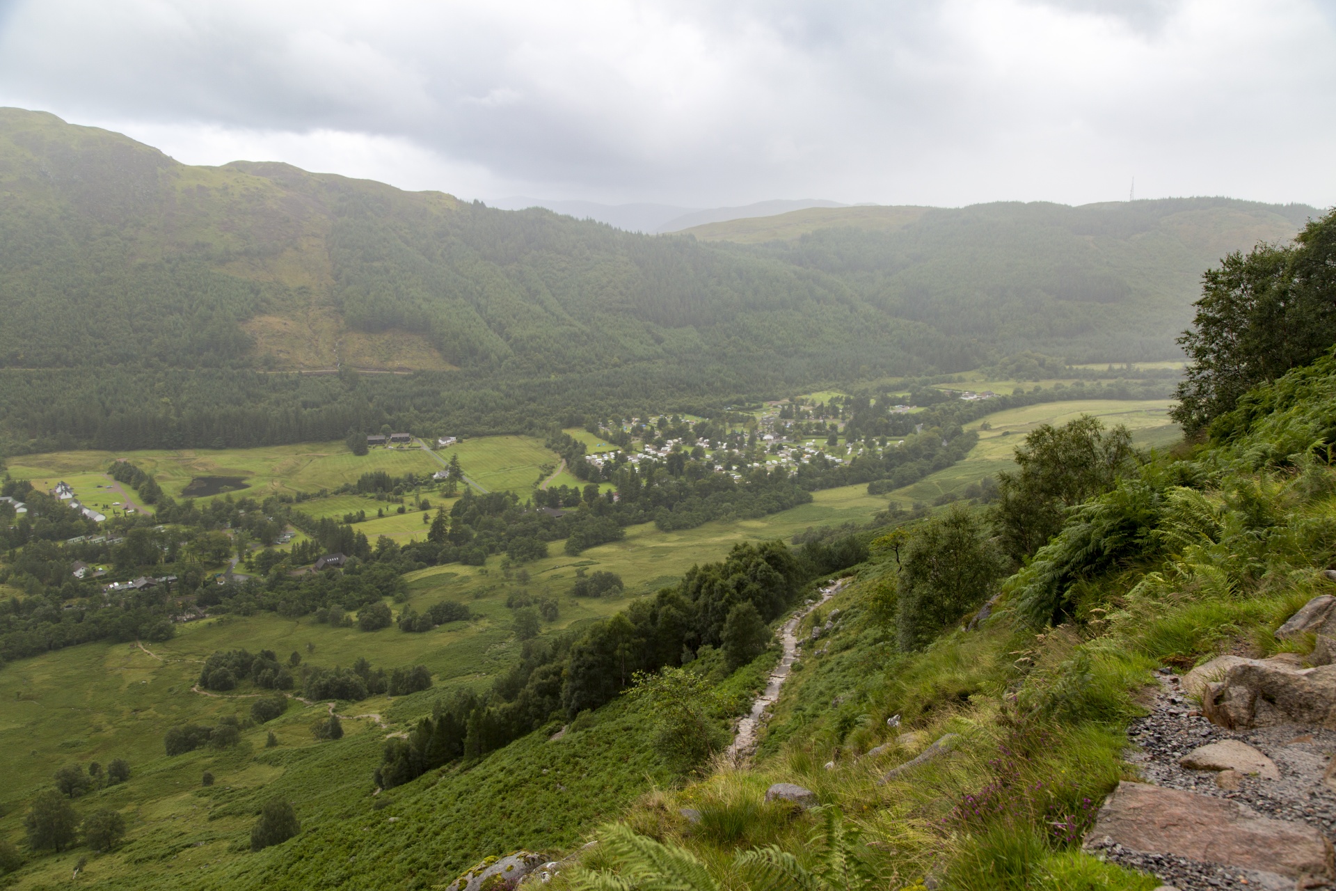 ben scotland fog free photo