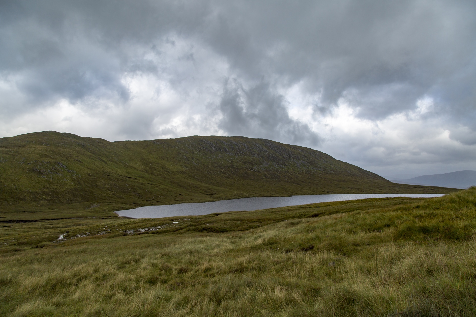 ben scotland fog free photo