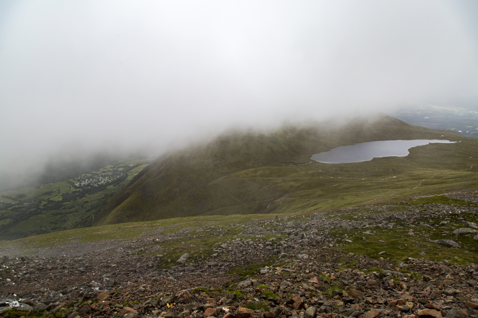 ben scotland fog free photo