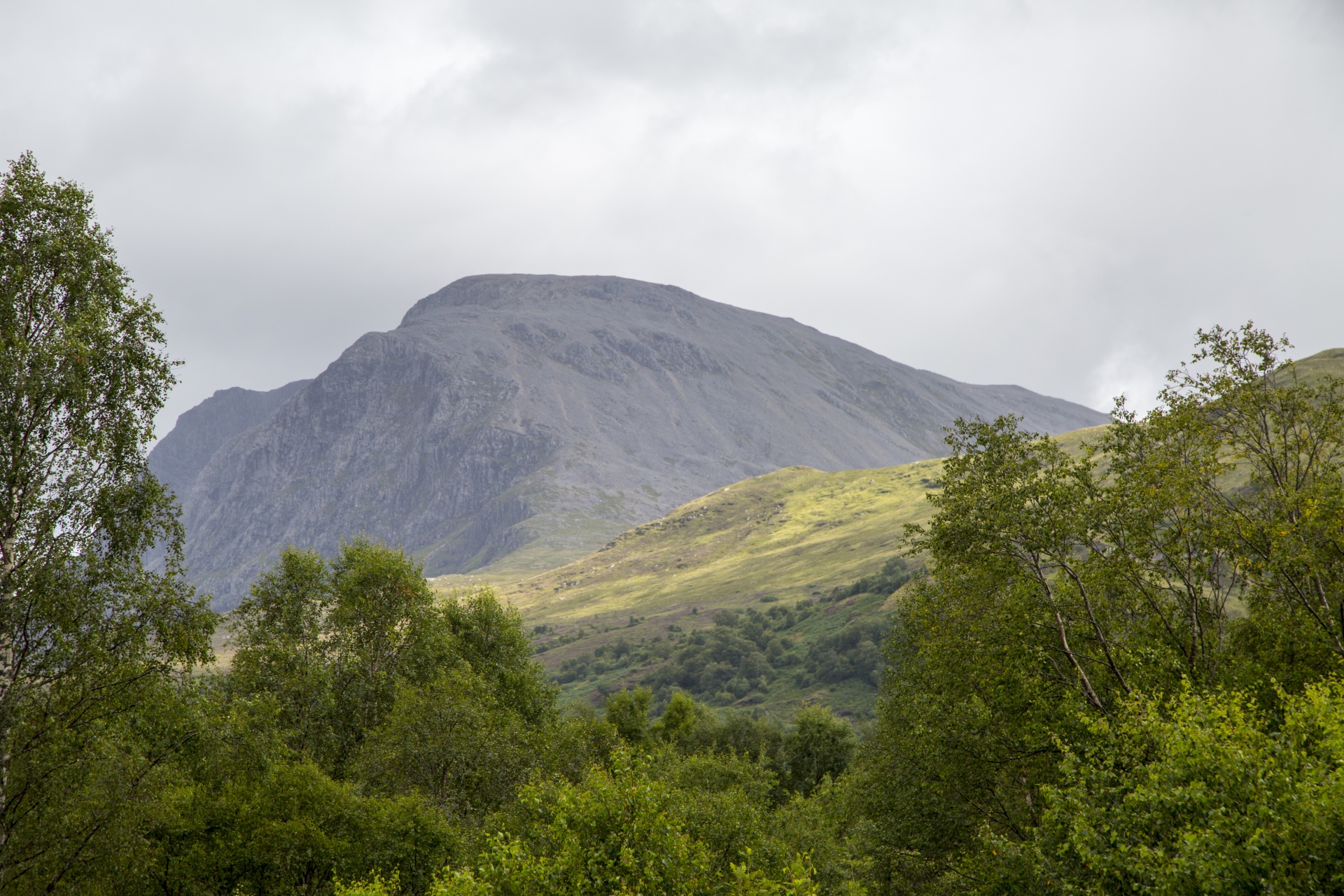 ben scotland fog free photo