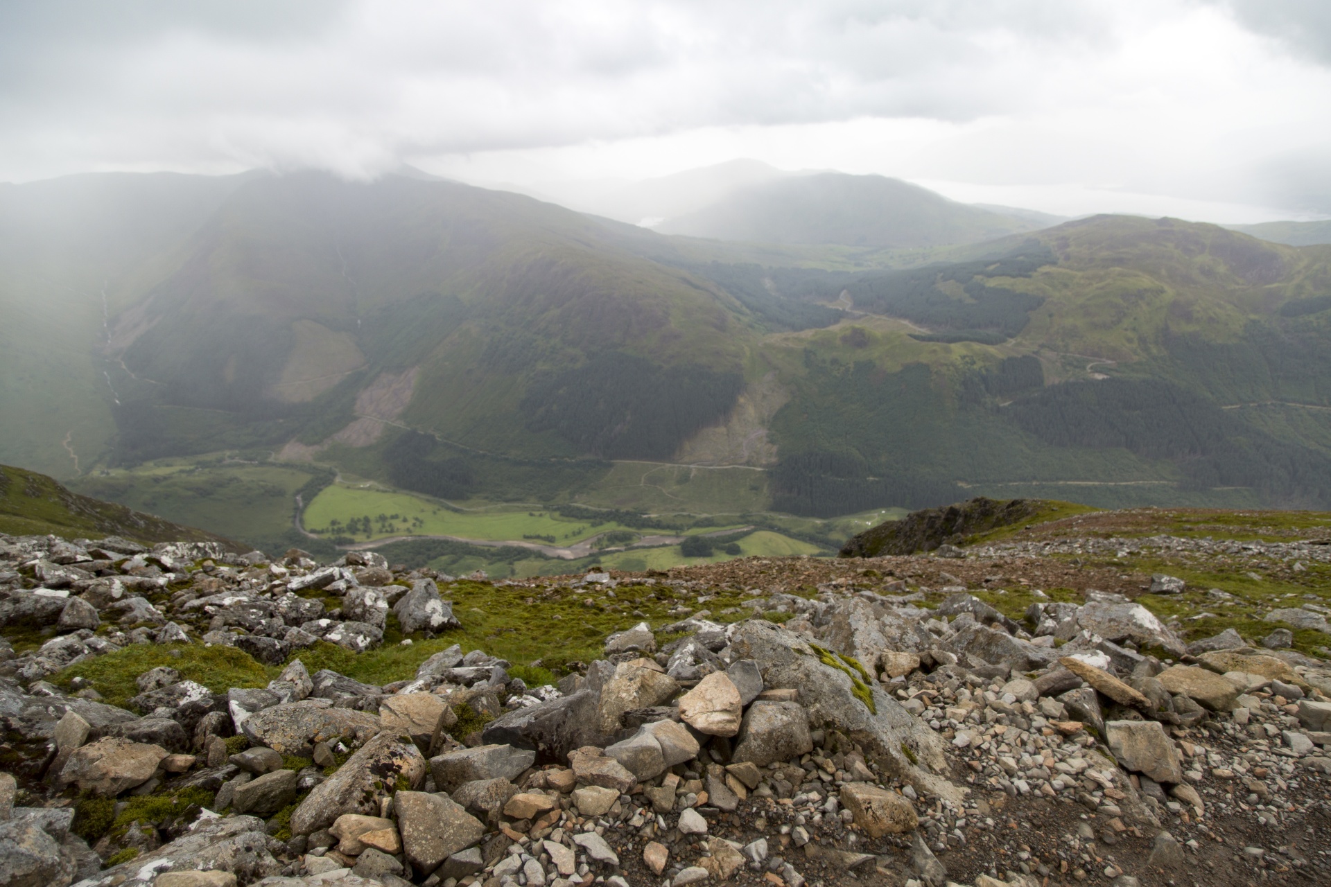 ben scotland fog free photo