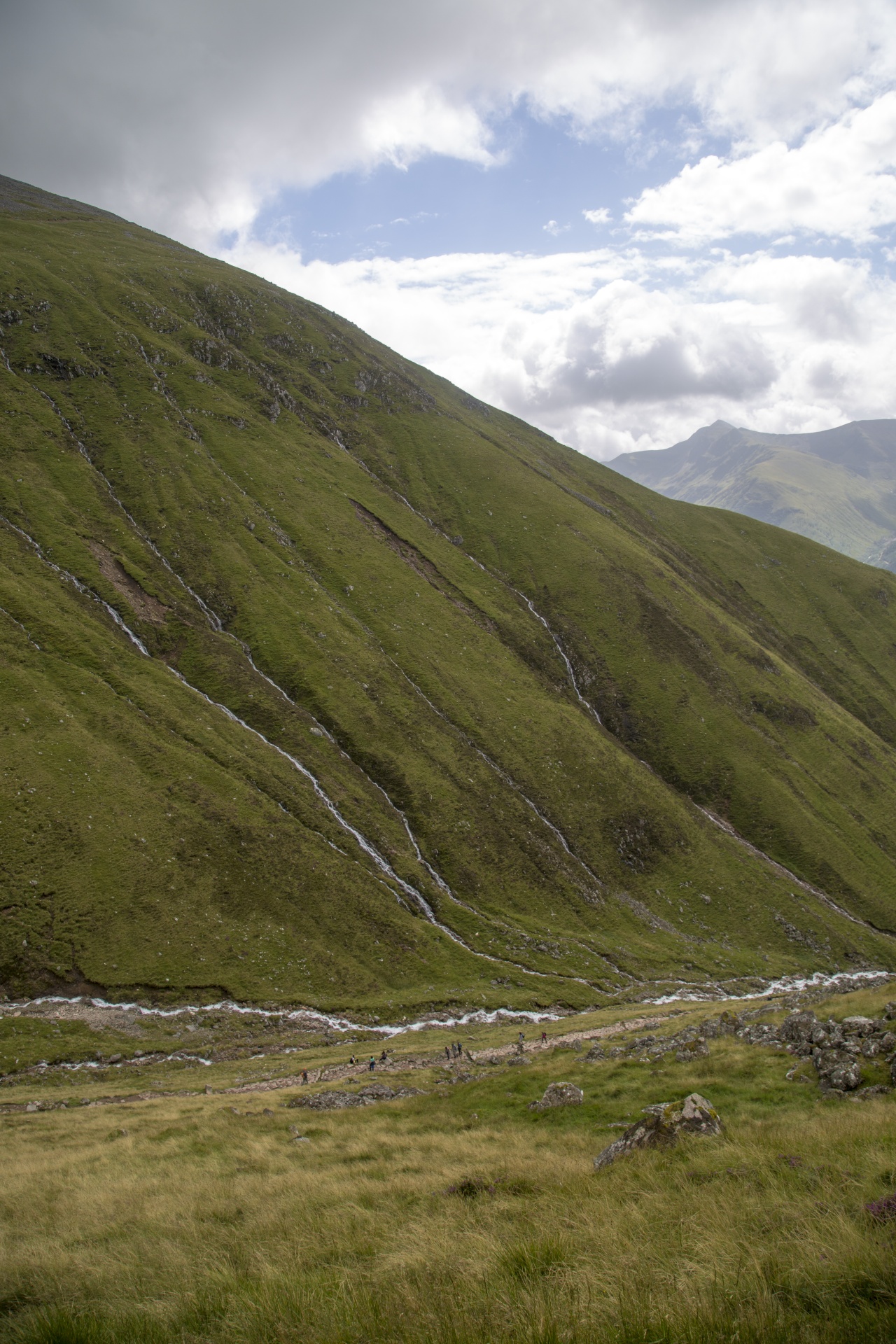 ben scotland fog free photo