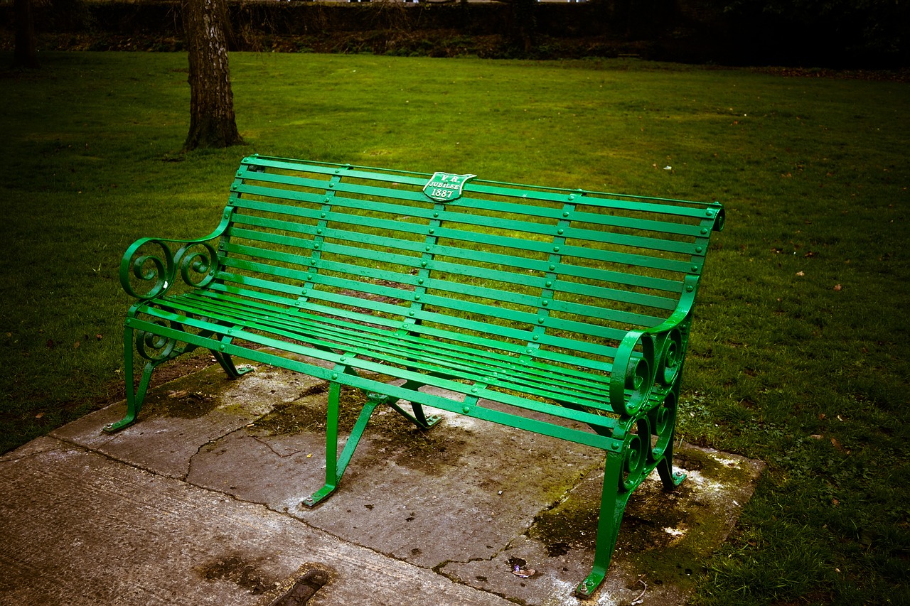 bench metal green free photo
