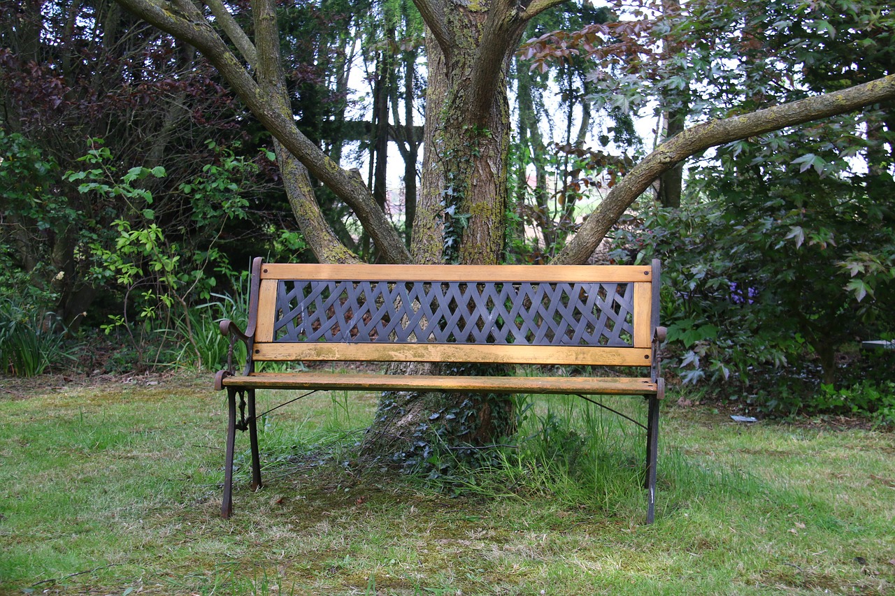 bench metal seat free photo