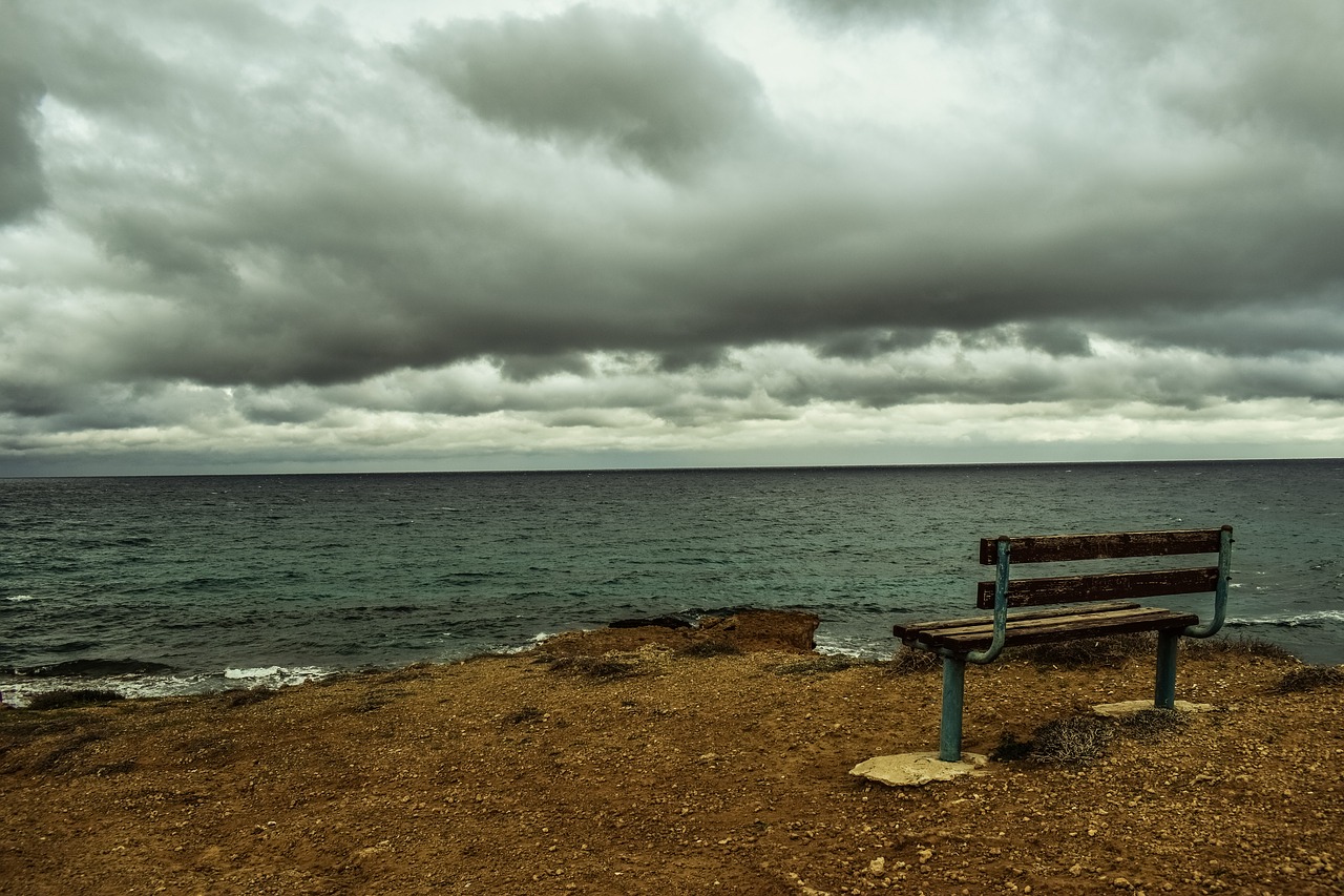 bench sea horizon free photo