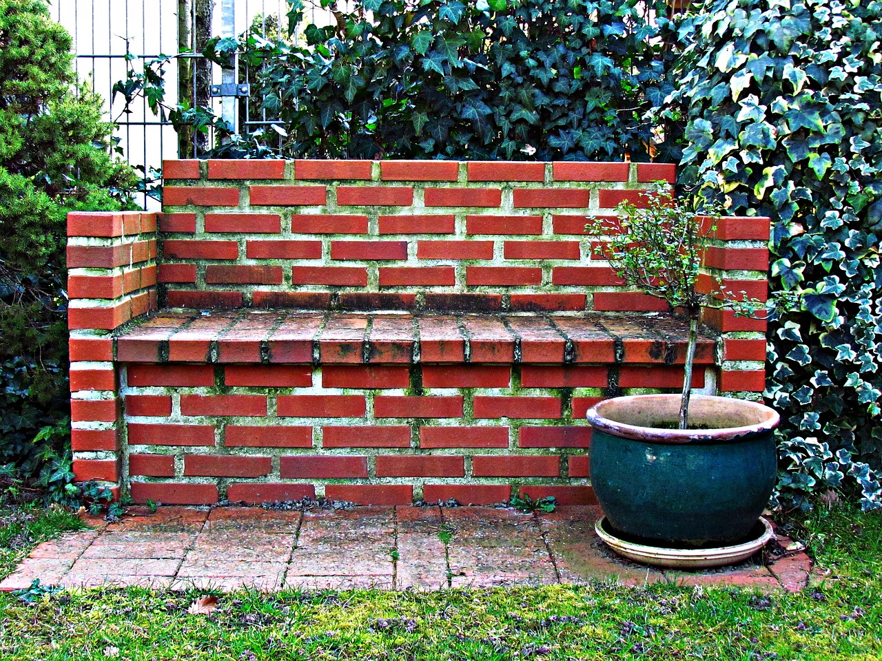 bench brick seat free photo