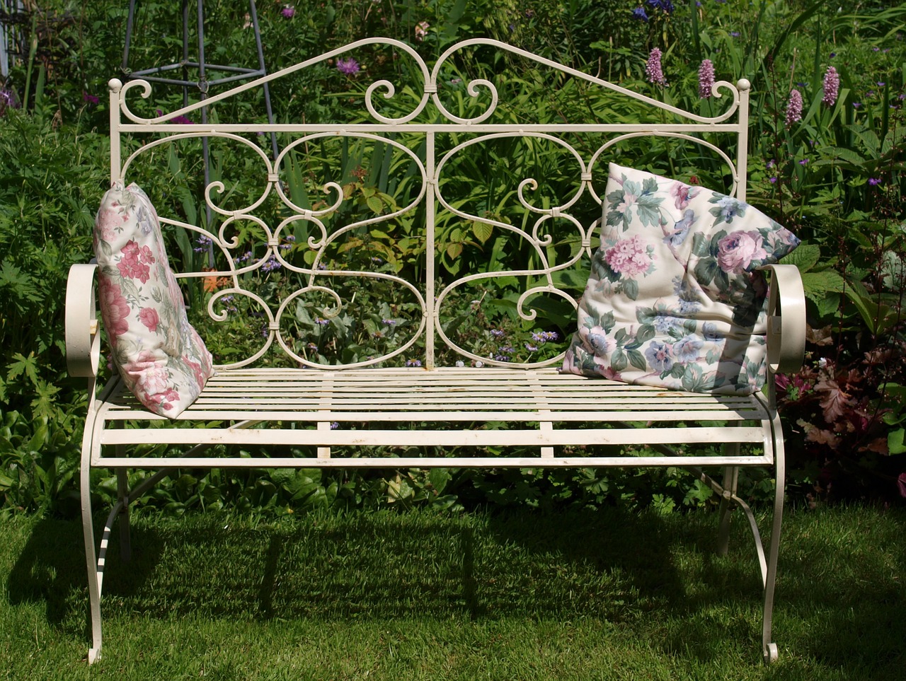 bench seat garden free photo