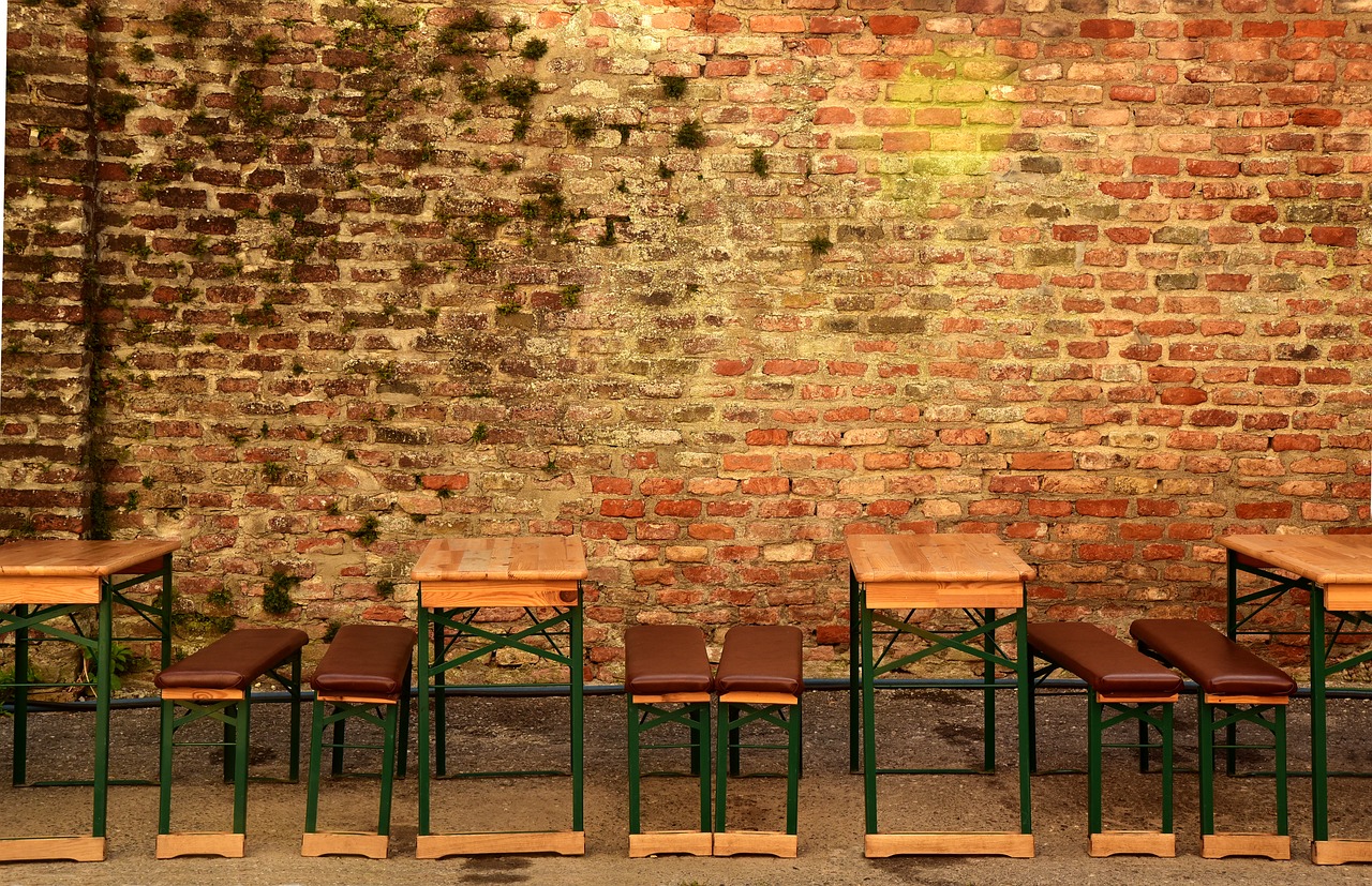 benches  bierbaenke  folk festival free photo