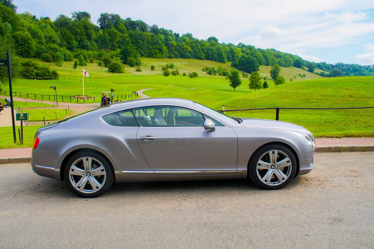 car bentley continental free photo