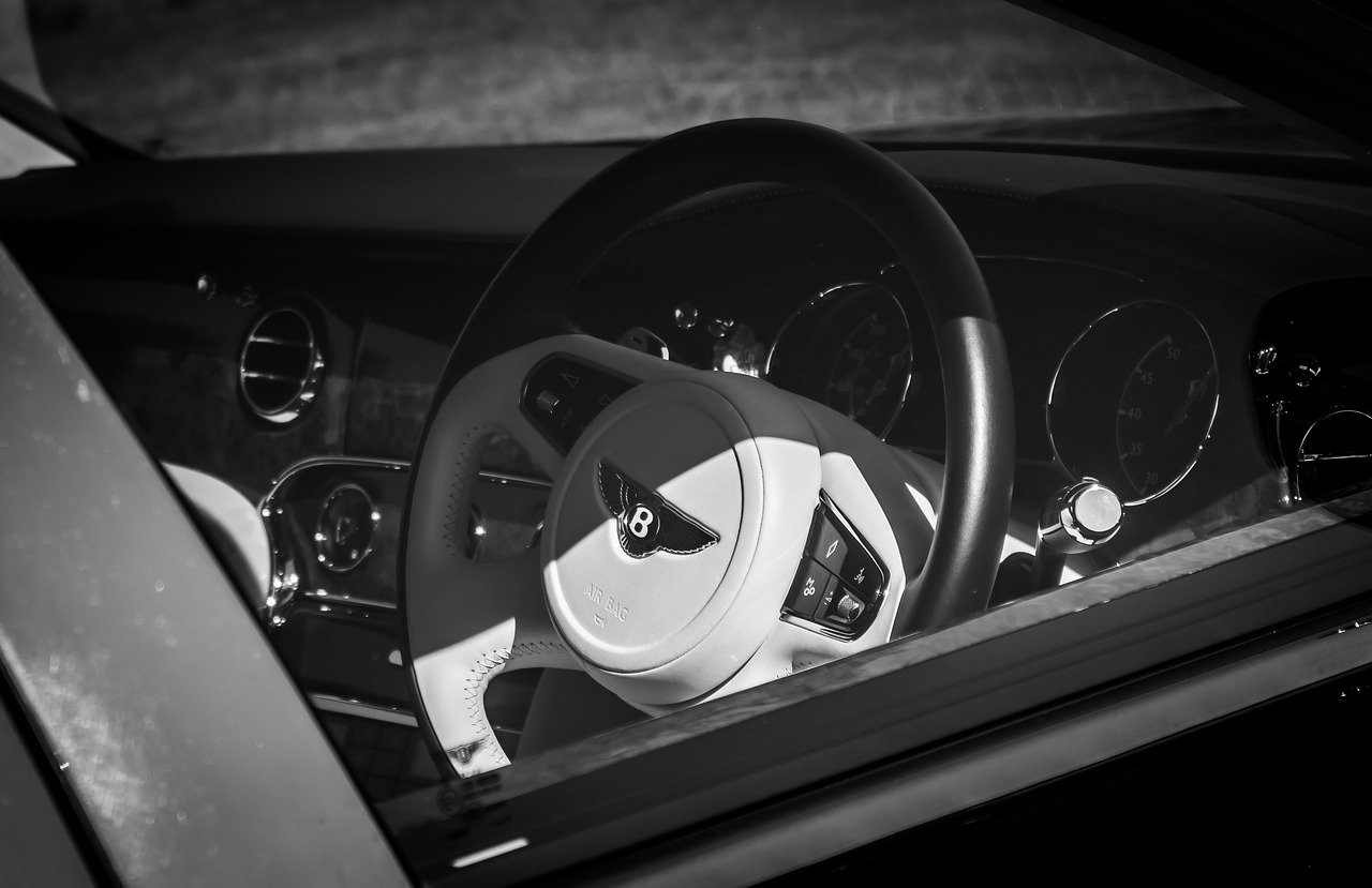 bentley  car  steering wheel free photo