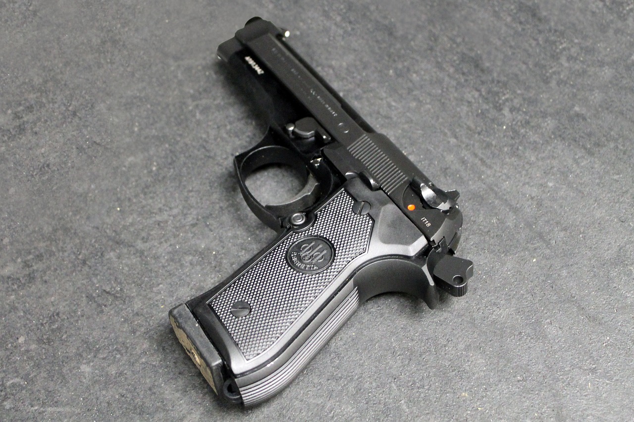 beretta  m9  pistol free photo